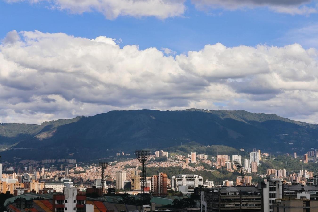 Rosa Negra Haven Cozy Stadio Aparta-Suite Medellín Exterior foto